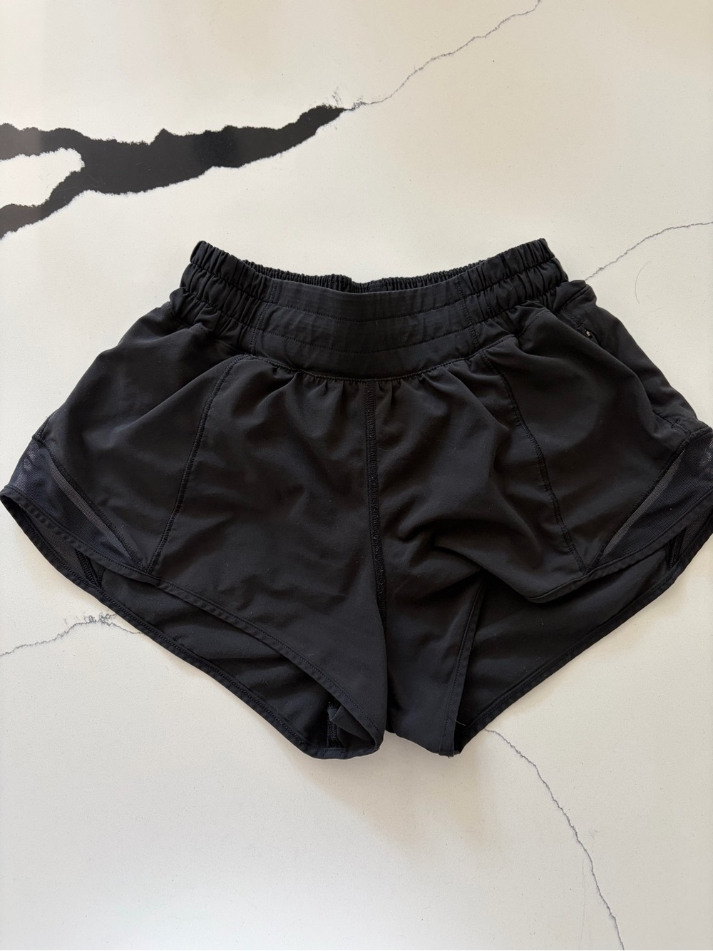 lululemon athletica Black hotty hot shorts low rise